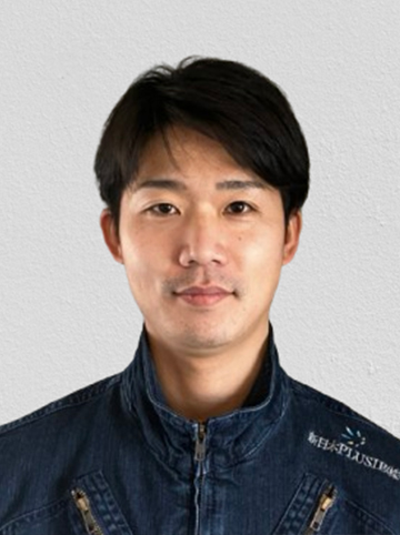 巻埜　貴哉